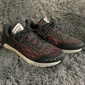 Under Armour Black Pink Rogue Charged Sneaker